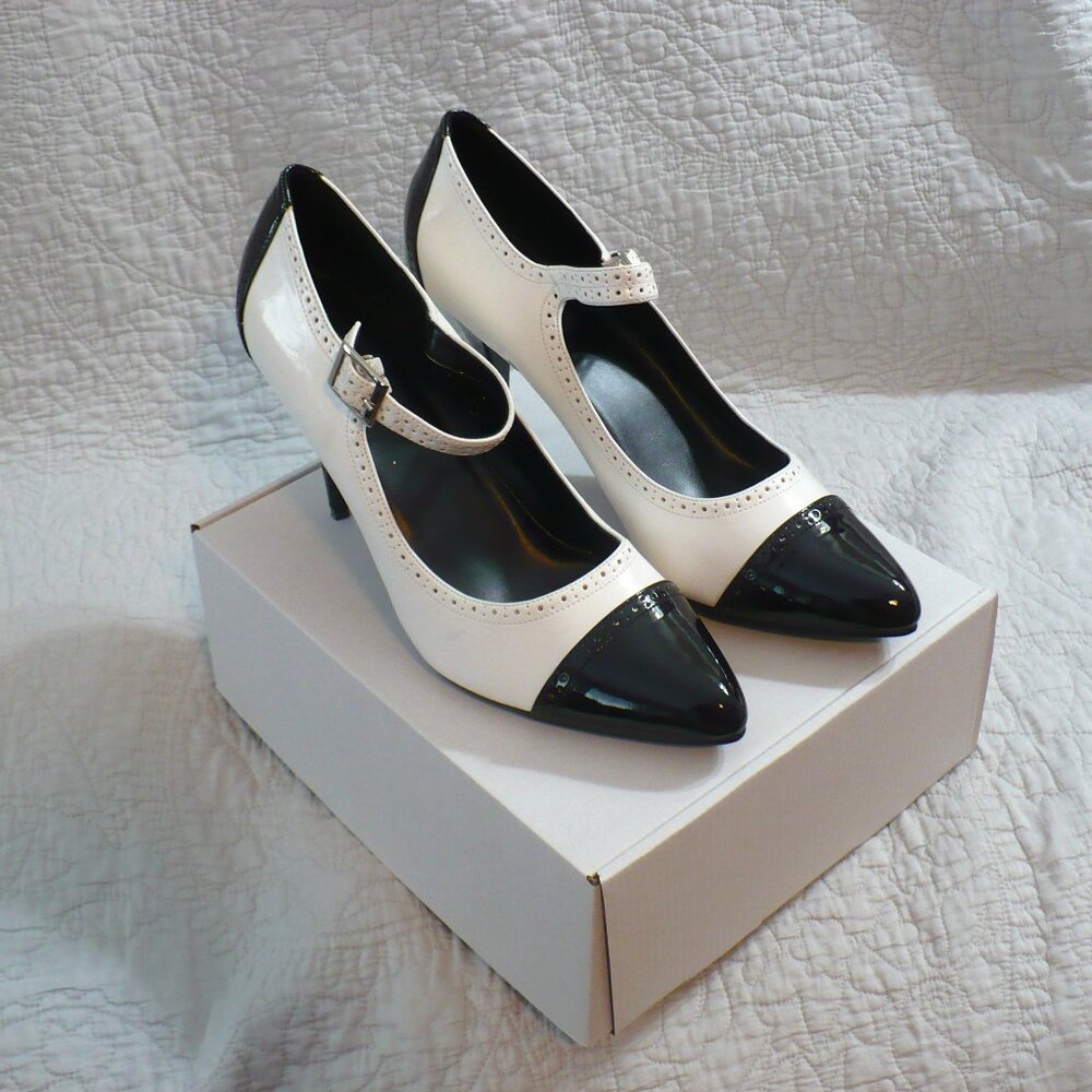 PLEASER BRAND BLACK/WHITE SPECTATOR PUMPS WITH STRAP-SIZE 14M